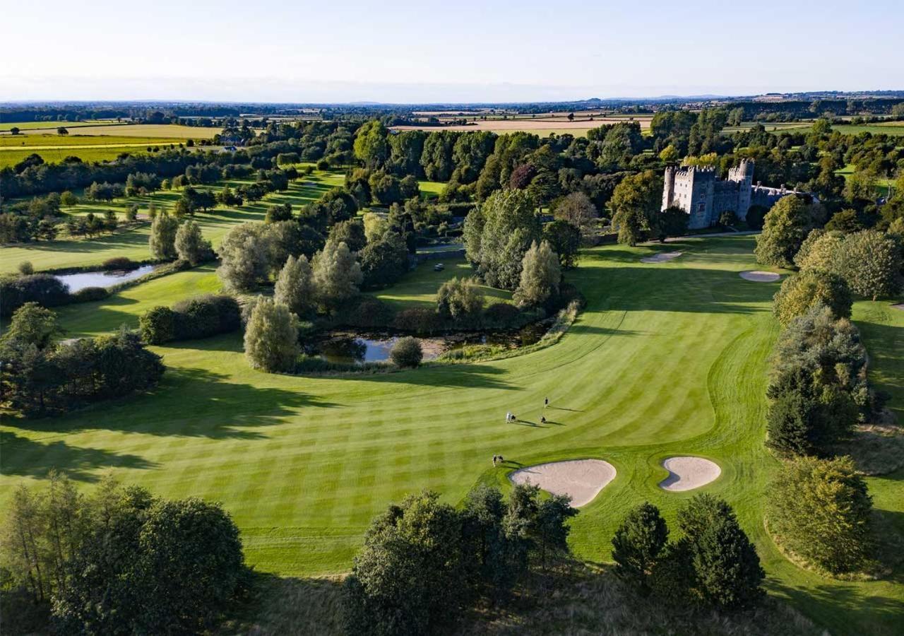 The Lodges At Kilkea Castle المظهر الخارجي الصورة